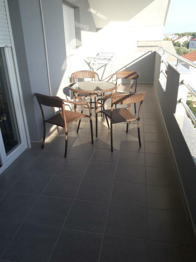 Apartmani Kuzmic 브르시 외부 사진